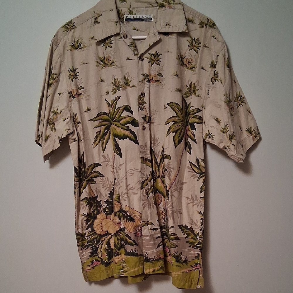 Presence Clothing Co Tropical Beige Palm Tree Men's Shirt Size M